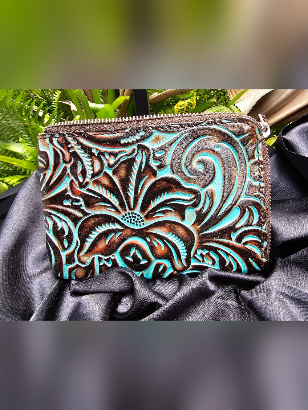 Patricia Nash Turquoise Tooled Leather Wristlet